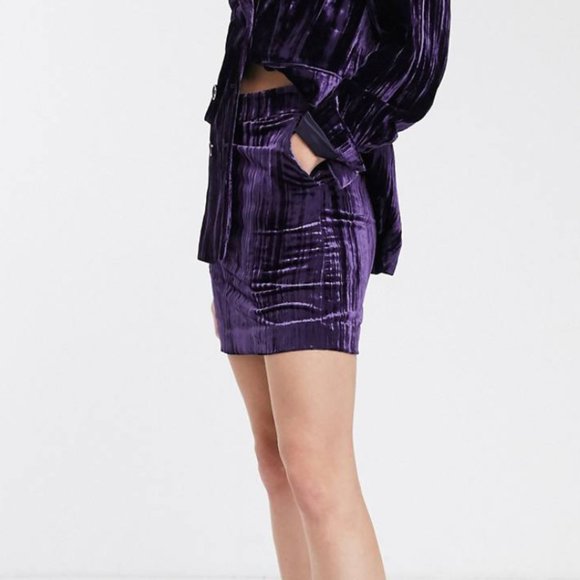 & Other Stories Crushed Velvet Purple Mini Skirt - Picture 3 of 6